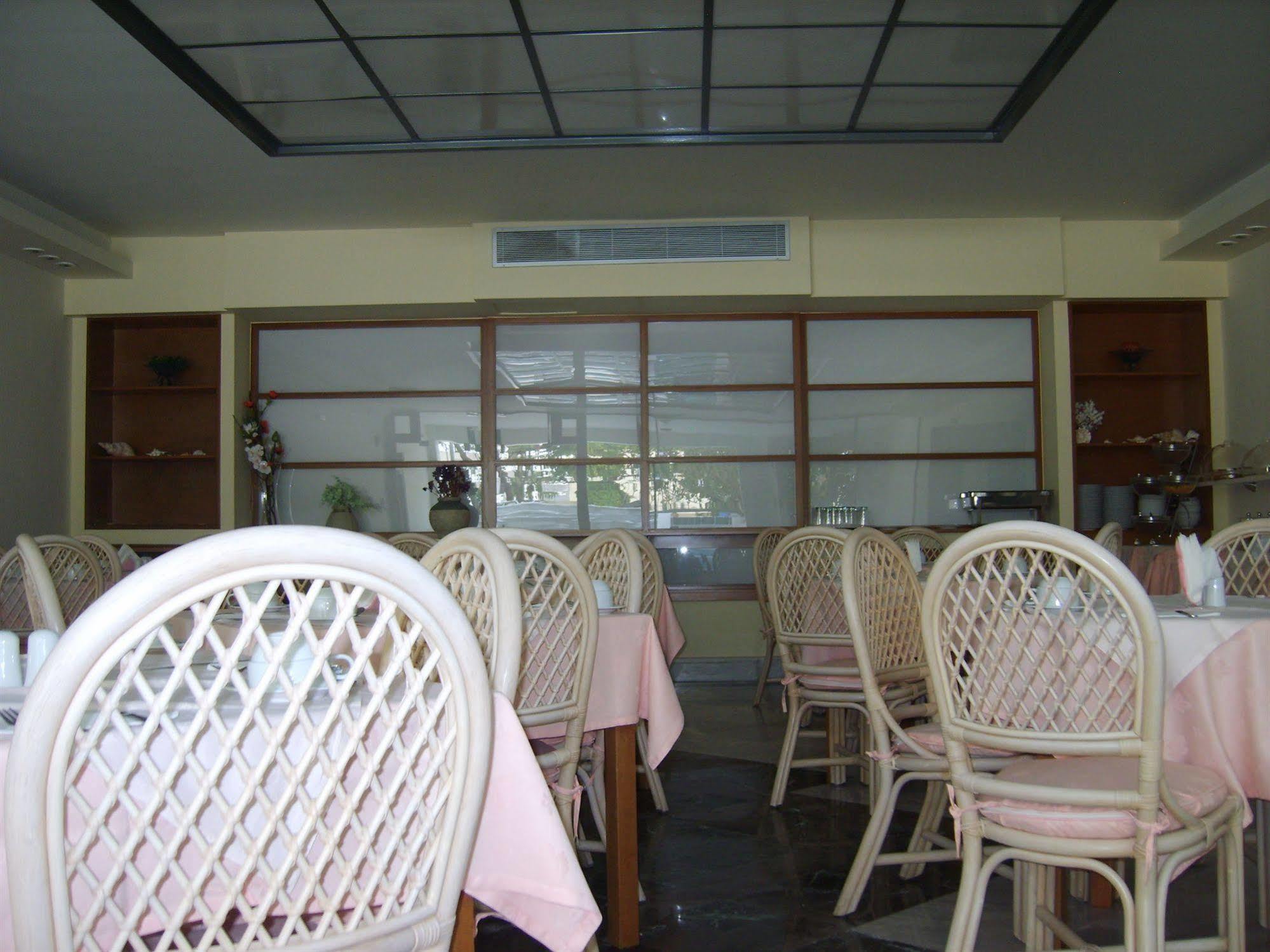 Atlantica Yakinthos Hotel Kato Daratso Exterior photo